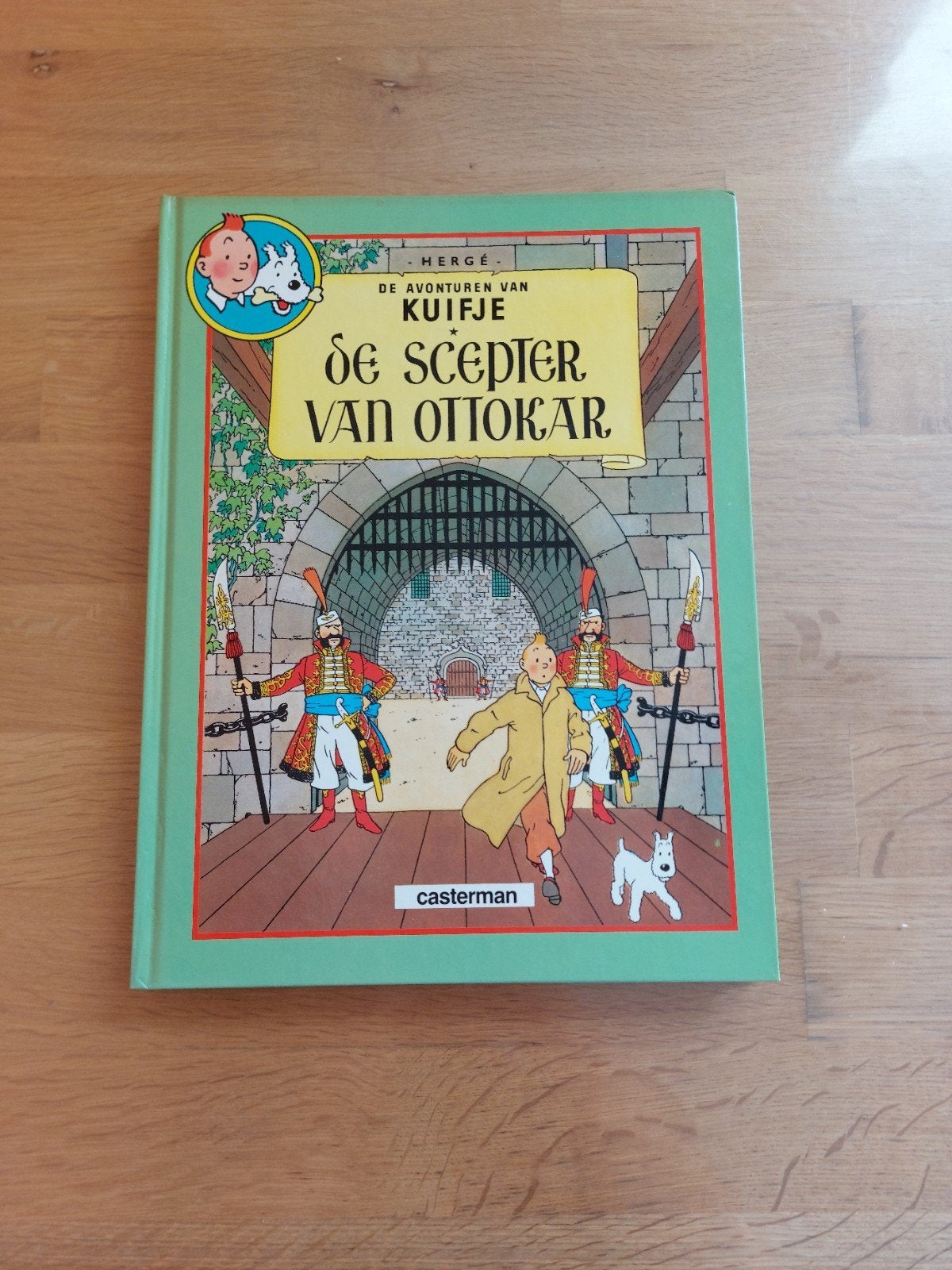 Kuifje De Zaak Zonnebloem & De Scepter van Ottokar hardcover, Boeken, Meerdere stripboeken, Ophalen of Verzenden, Gelezen, Hergé