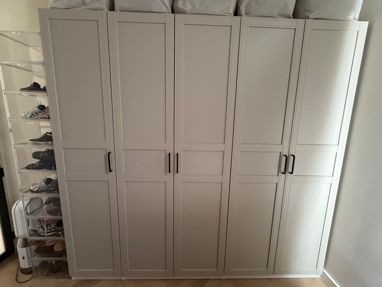 IKEA PAX Kledingkastcombinatie, grijsbeige, 200x60x236 cm, Huis en Inrichting, Ophalen, 200 cm of meer, 150 tot 200 cm, Zo goed als nieuw