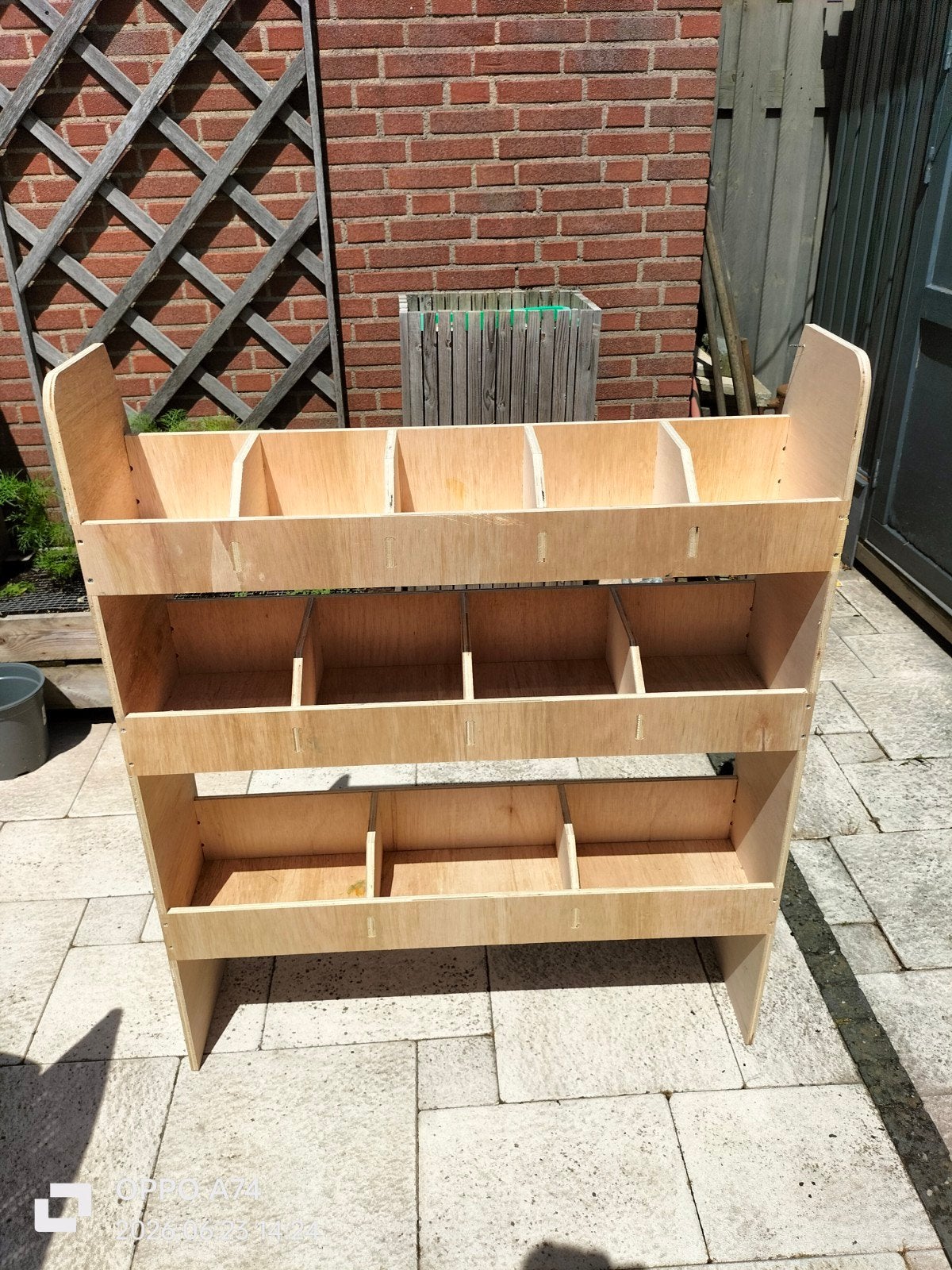 Houten opbergrek voor bus of werkplaats, Ophalen