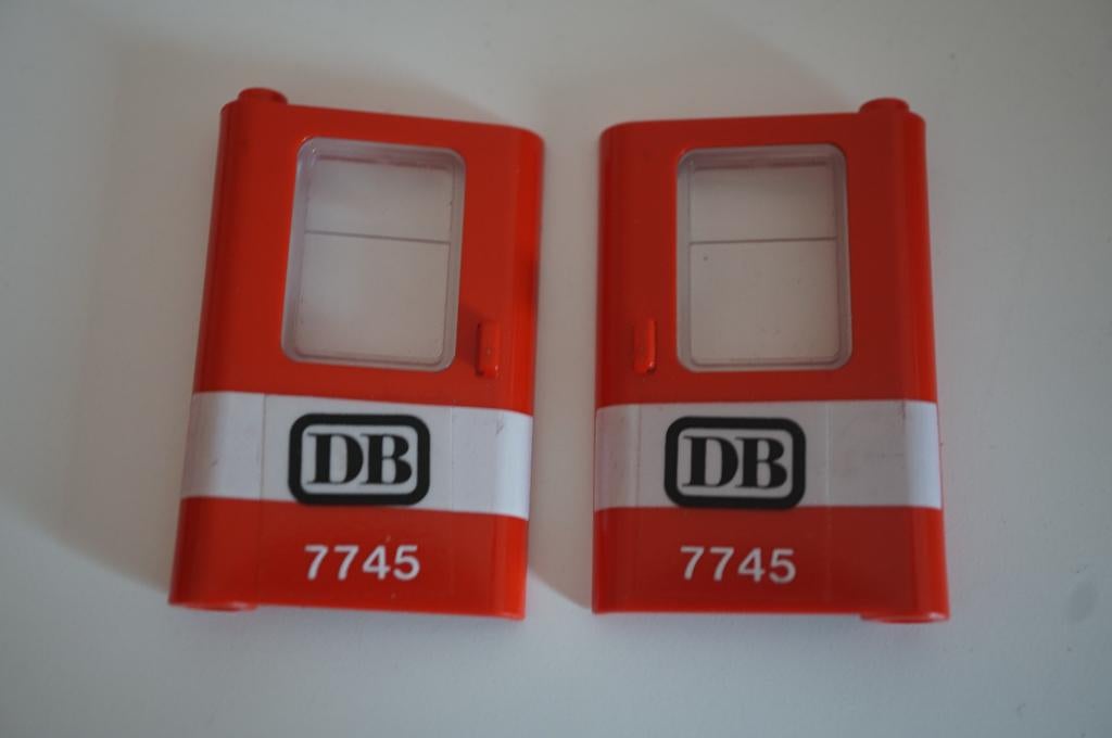 12 volt Lego trein deuren set 7745 met DB sticker., City, Lego, Ophalen of Verzenden, Zo goed als nieuw