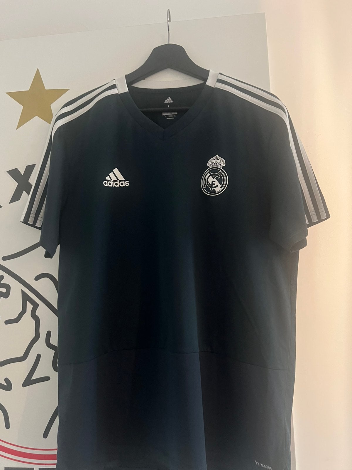 Real Madrid trainingshirt L, Ophalen of Verzenden, Nieuw, Wit, Voetbal
