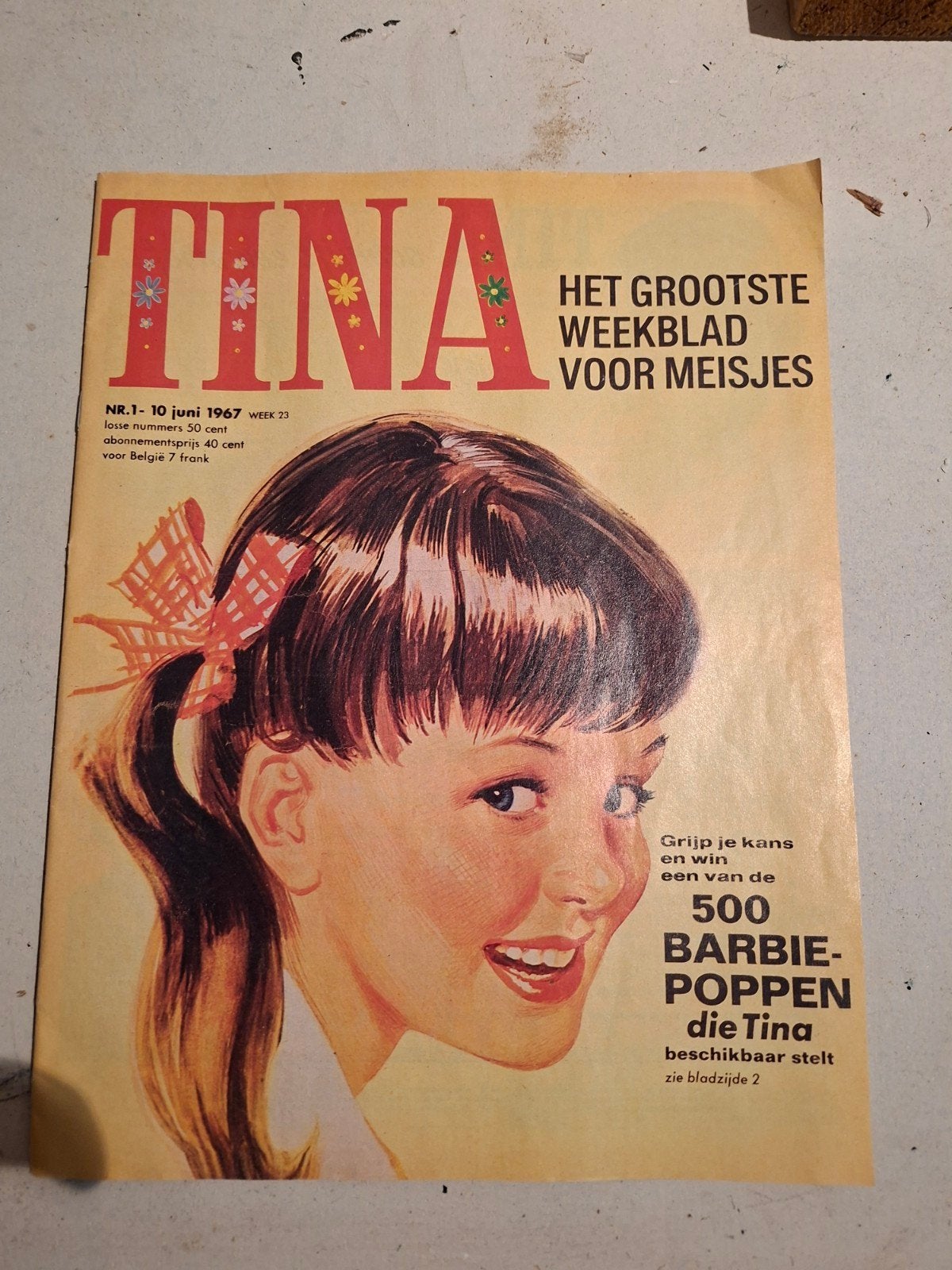 Tina Magazine Nr. 1 - 10 juni 1967 - Barbiepop winactie, Ophalen of Verzenden, Gelezen, Damesbladen