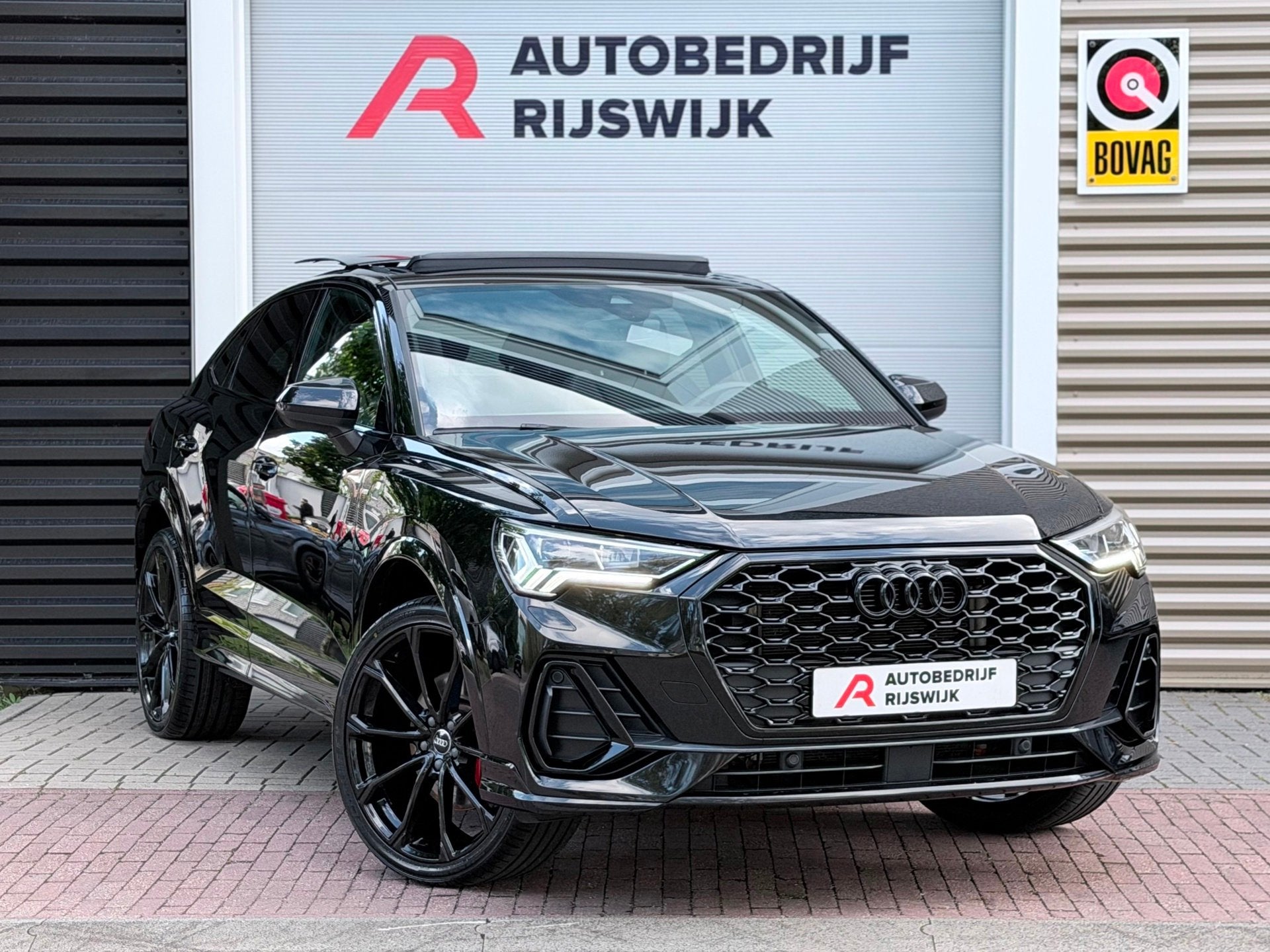 Foto 6 van Audi Q3 Sportback 45 TFSI e S Edition Pano/Camera/AppleCar