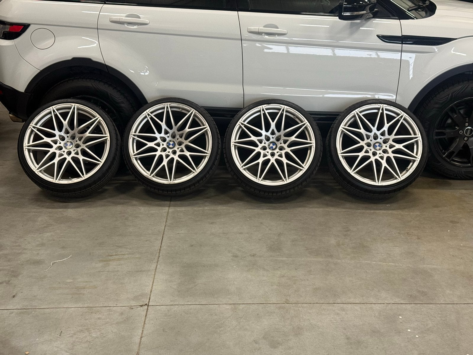 BMW 20 inch Style 666M Zomerwielen 5X112, Ophalen, Gebruikt, Banden en Velgen, 235 mm