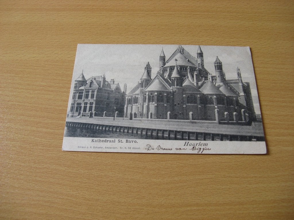 Haarlem Kathedraal  ST Bavo ansichtkaart zwart wit, Verzamelen, Ophalen of Verzenden, Voor 1920, Gelopen, Noord-Holland