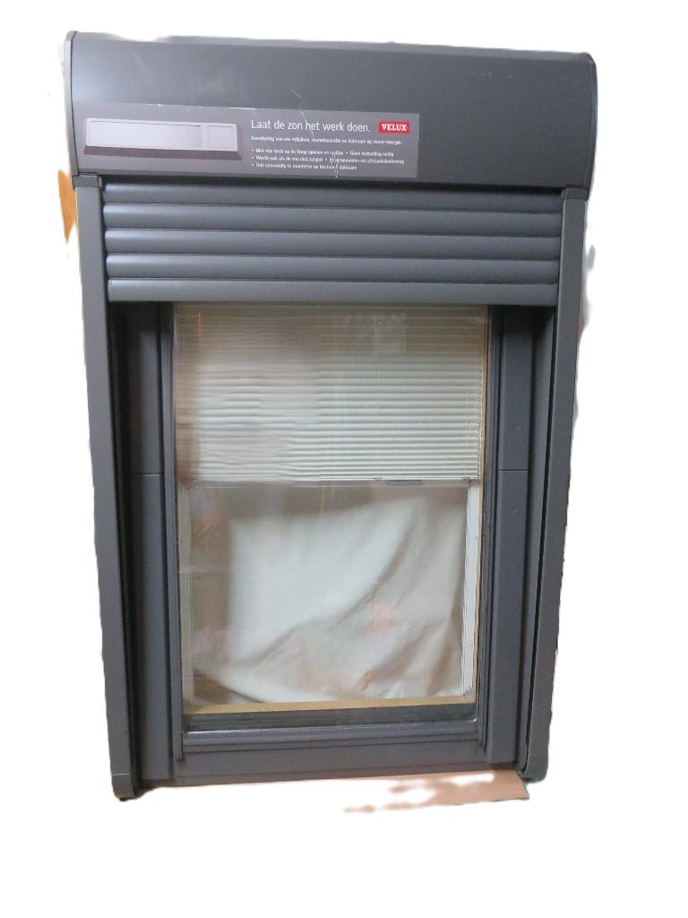 VELUX Tuimelvenster, Doe-het-zelf en Verbouw, Glas en Ramen, Ophalen, Minder dan 80 cm, 80 tot 120 cm, Nieuw