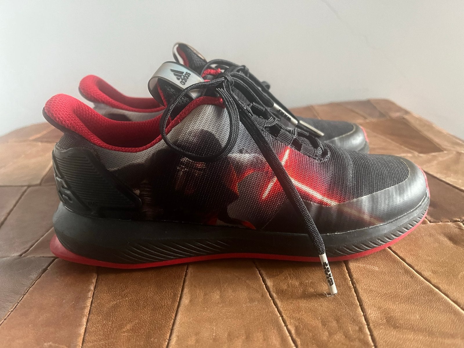 Adidas Star Wars Sportschoenen - Maat 31, Gebruikt, Ophalen of Verzenden, Jongen of Meisje, Sportschoenen