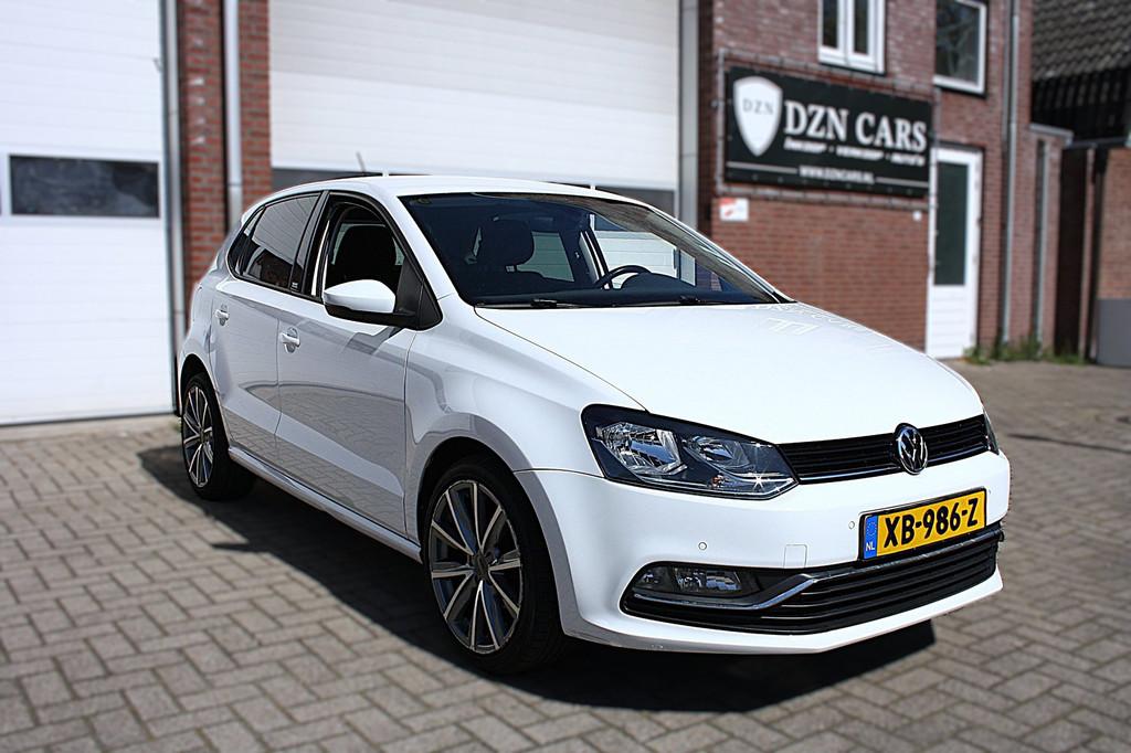 Volkswagen Polo 1.2 TSI Highline 90 pk|Pdc|Navi|Bluetooth|5-, Euro 6, 4 cilinders, Wit, Bedrijf