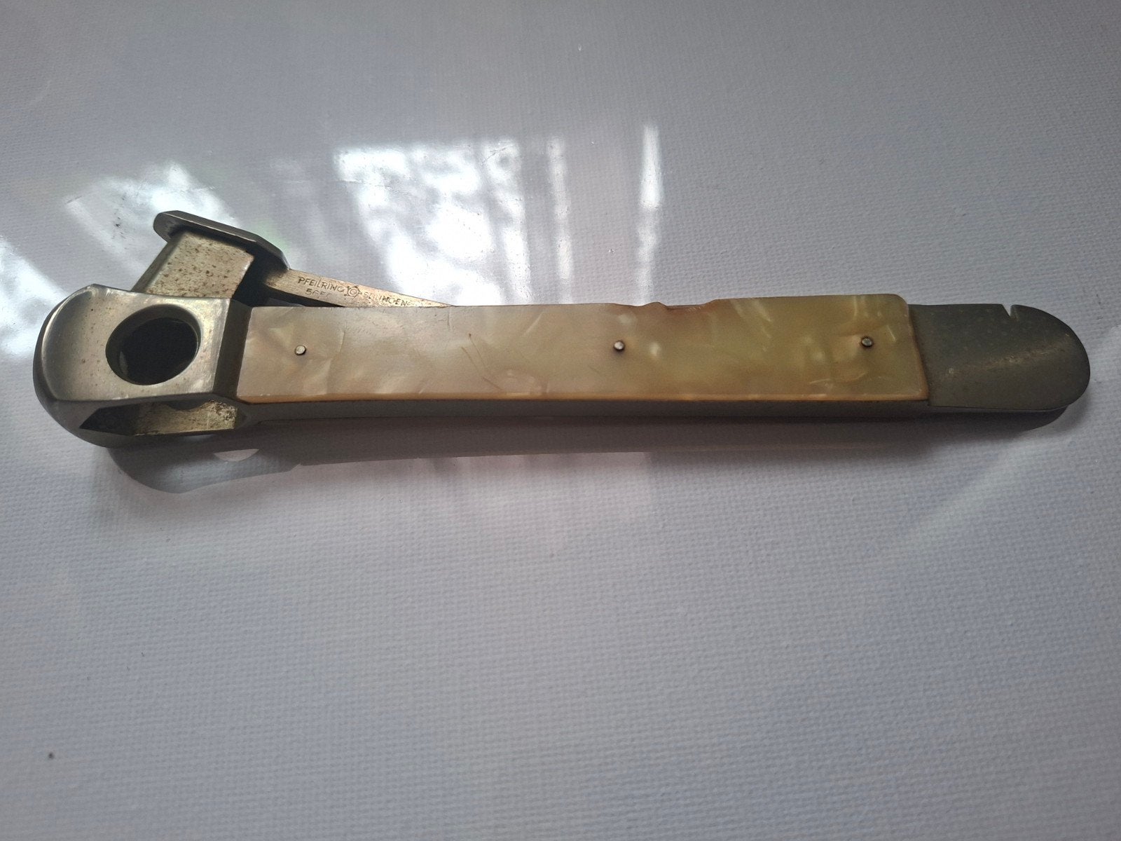 Vintage Solingen sigarenknipper met parelmoeren handvat, Ophalen of Verzenden
