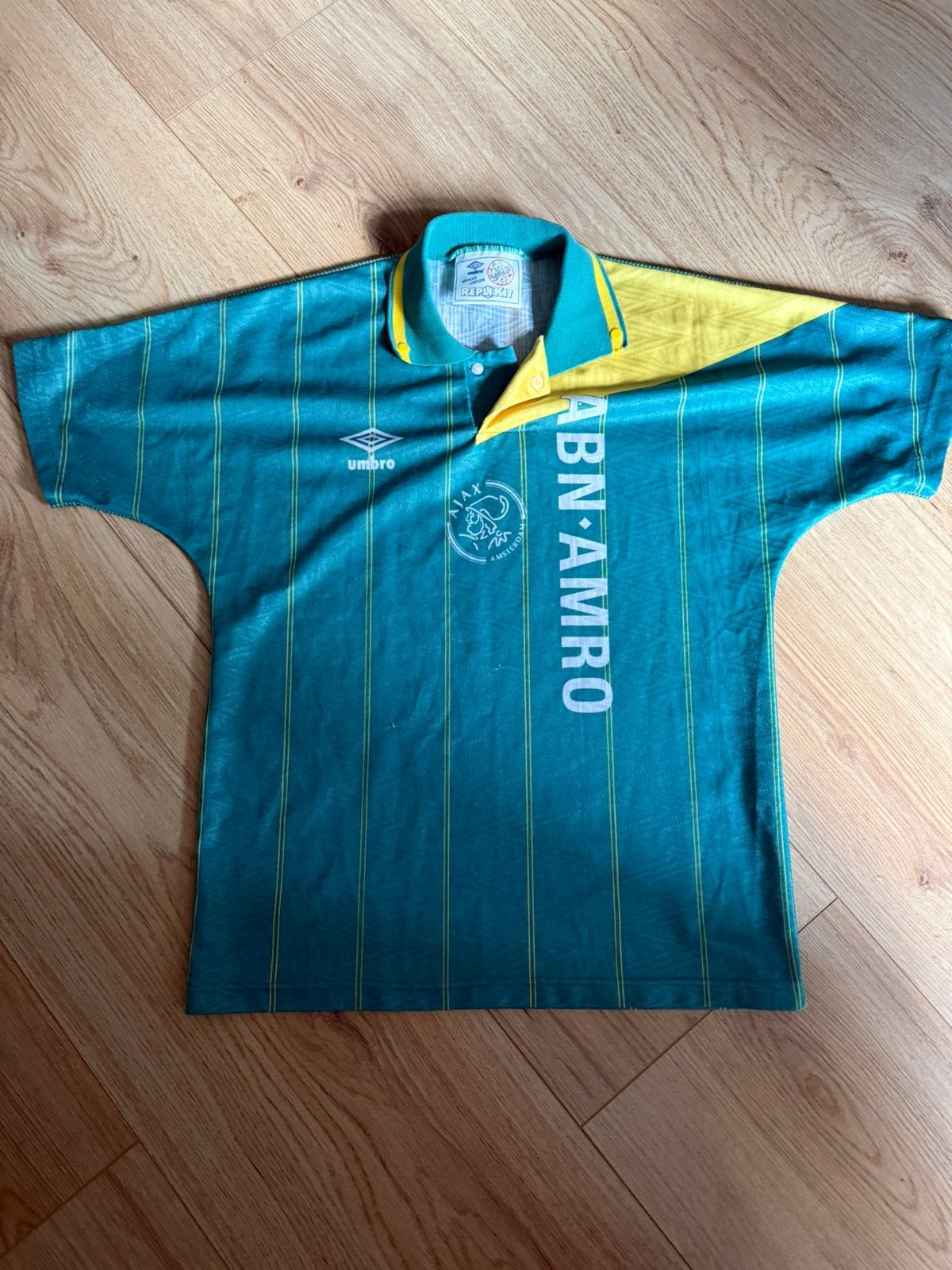 Ajax shirt maat 152, Sport en Fitness, Maat XS of kleiner, Ophalen of Verzenden, Zo goed als nieuw, Shirt