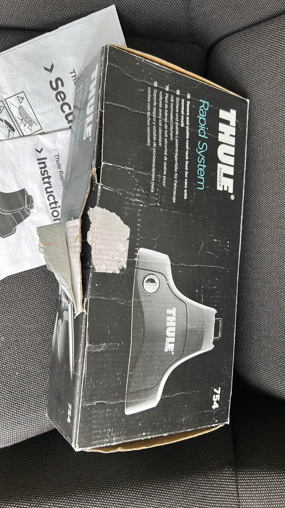 Thule Rapid System 754 + Kit 1713 Škoda Rapid / Seat Toledo, Ophalen, Zo goed als nieuw