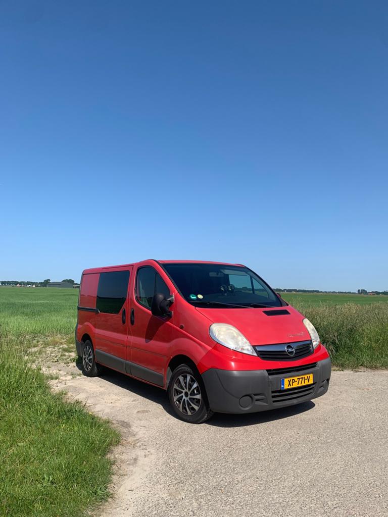 Fijne Opel Vivaro Camper 2006, hefdak, 6 versnel, walstroom, Caravans en Kamperen, Overige merken, Buscamper of Camperbus, Tot en met 2