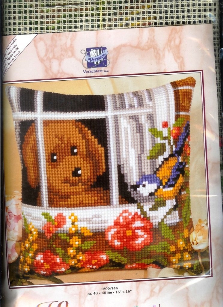 Cado OPRUIMING vervaco borduurpakket kussen HOND met VOGEL, Ophalen of Verzenden, Nieuw, Handborduren, Borduurpakket