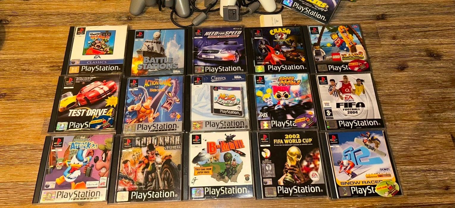 18 Playstation 1 spellen, 1 speler, Ophalen of Verzenden, Zo goed als nieuw, Vanaf 18 jaar