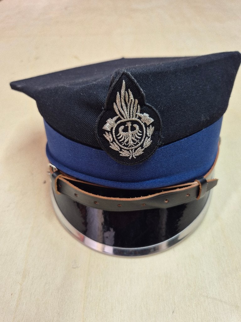 Polen militaire pet, Ophalen of Verzenden, Landmacht, Overige gebieden, Helm of Baret