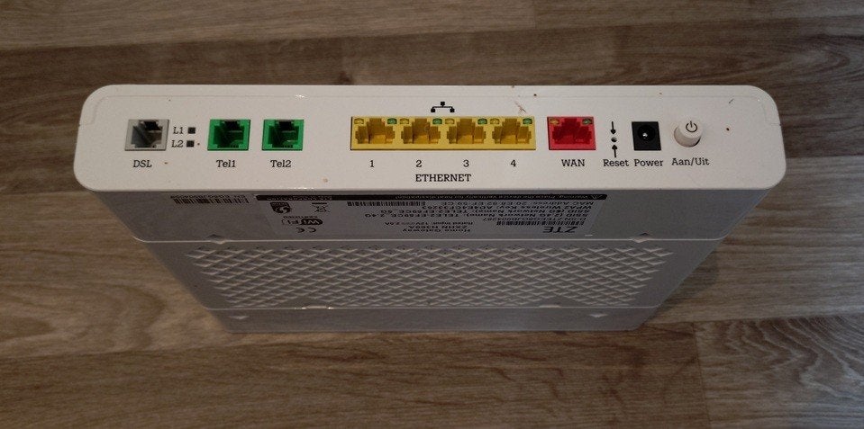 ZTE modem router tele2, Ophalen of Verzenden, Gebruikt, Router met modem, ZTE