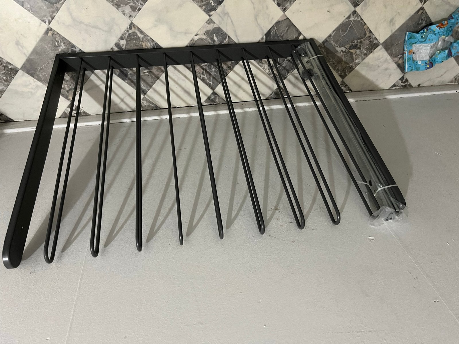 IKEA KOMPLEMENT Uittrekbare Broekhanger - Nieuw in doos, Huis en Inrichting, Nieuw, Minder dan 100 cm, Metaal, 50 tot 75 cm