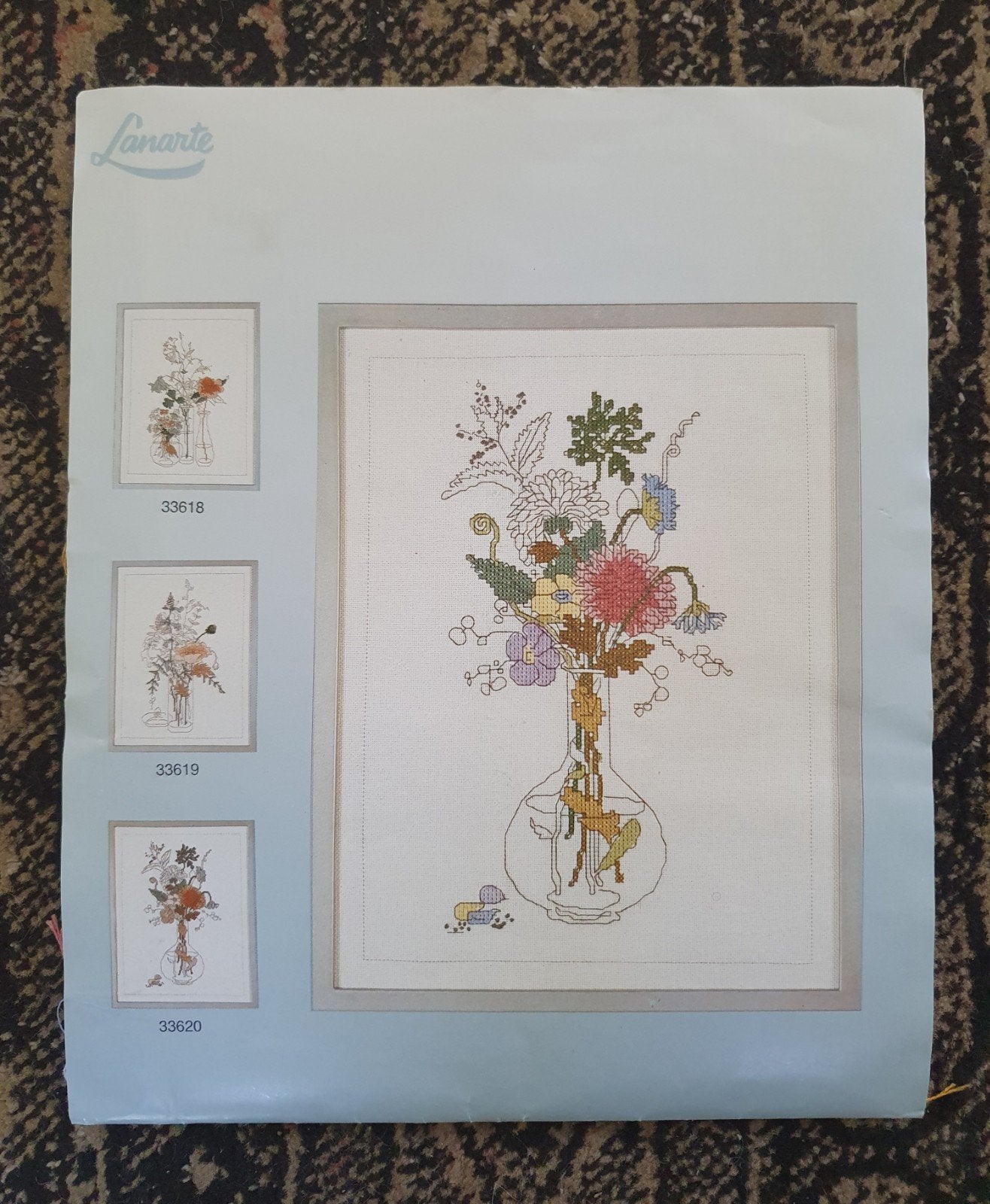 zeldzaam lanarte bloemen vaas borduurpatroon jaren 90, Verzenden, Patroon