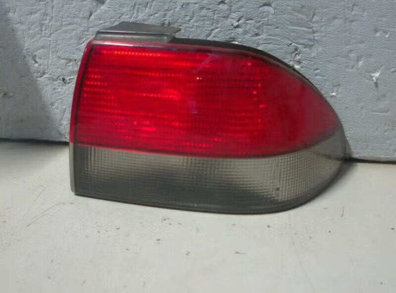 ACHTERLICHT RECHTS BUITEN Saab 9-3 I (YS3D), Auto-onderdelen, Saab-de-info@saabgroup.com, Gebruikt, Ophalen of Verzenden, Saab Deutschland GmbH