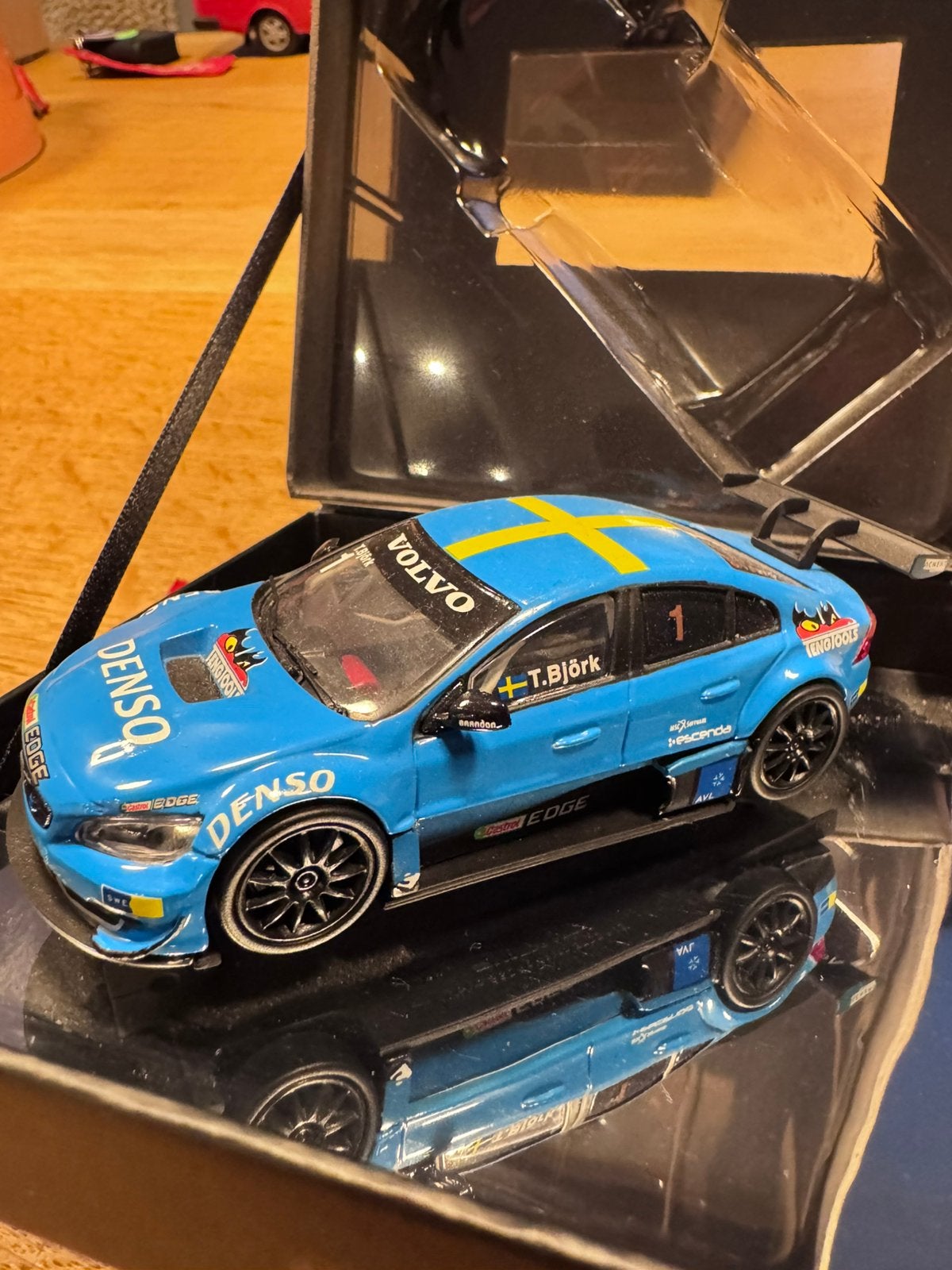 Motorart Volvo S60 STCC Polestar 1:43, Ophalen of Verzenden, Zo goed als nieuw, Auto, Overige merken