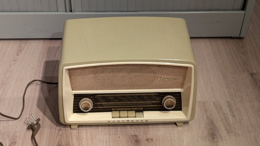 Nordmende Norma buizenradio, Ophalen of Verzenden