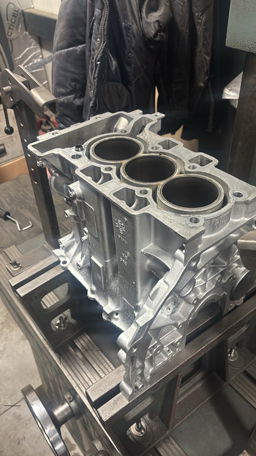 Gereviseerde motor HN01-HN02, Auto-onderdelen, Ophalen, Gereviseerd, Overige automerken