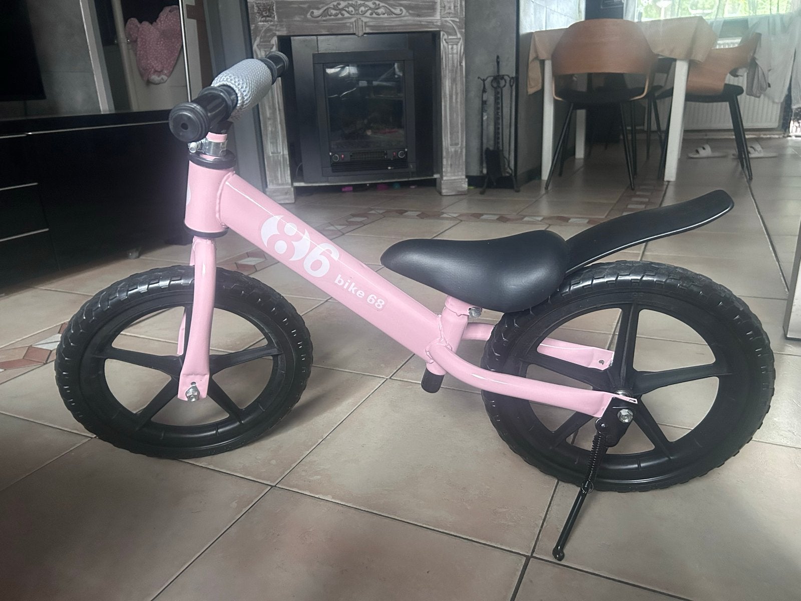 Roze loopfiets 'bike 68' voor kinderen niew, Fietsen en Brommers, Ophalen, Gebruikt, Minder dan 16 inch