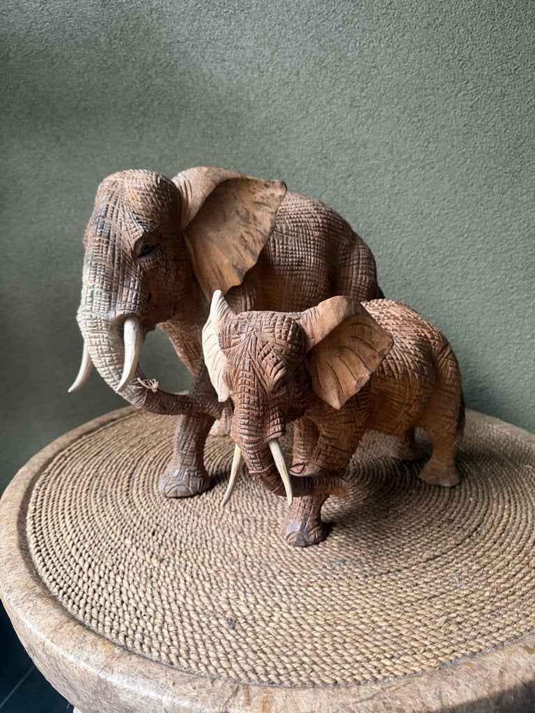 Olifant massief houtsnijwerk uit Bali Indonesie handwerk, Ophalen of Verzenden, Nieuw, Dier