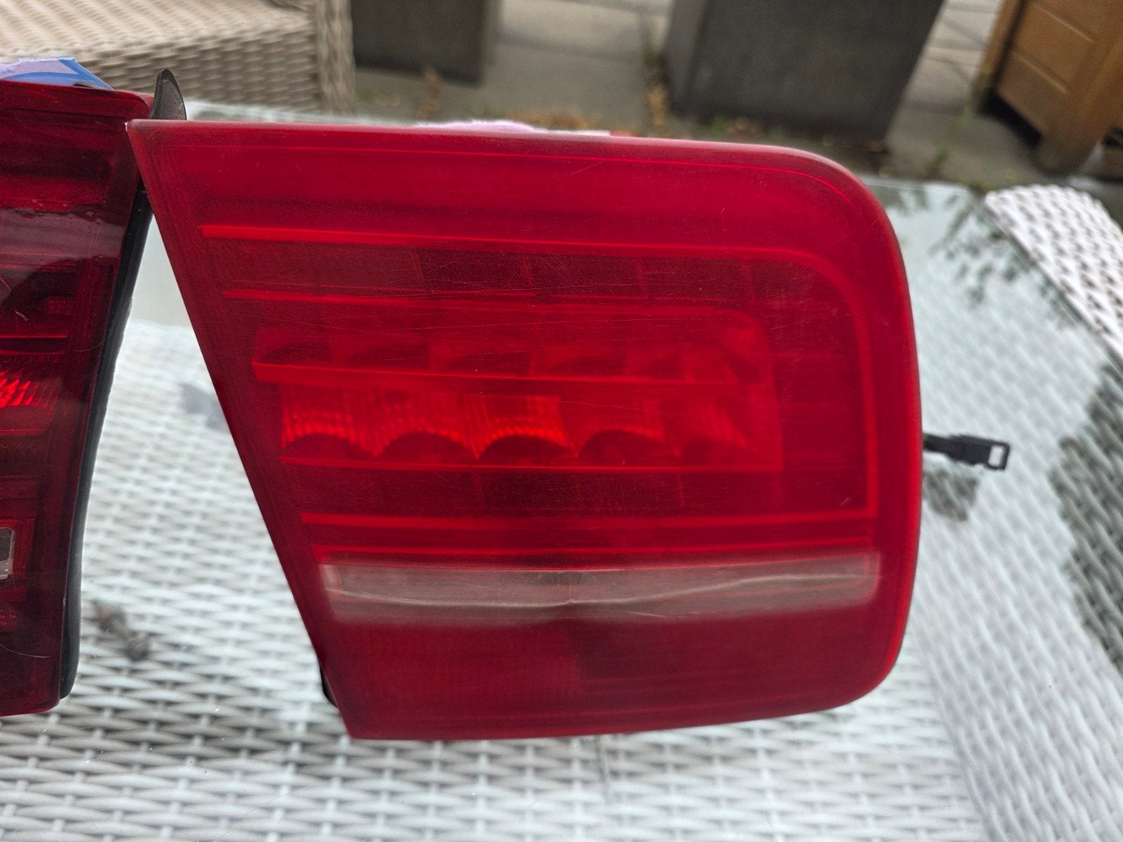 Audi A8 S8 W12 D3 Achterlicht links binen, Ophalen of Verzenden