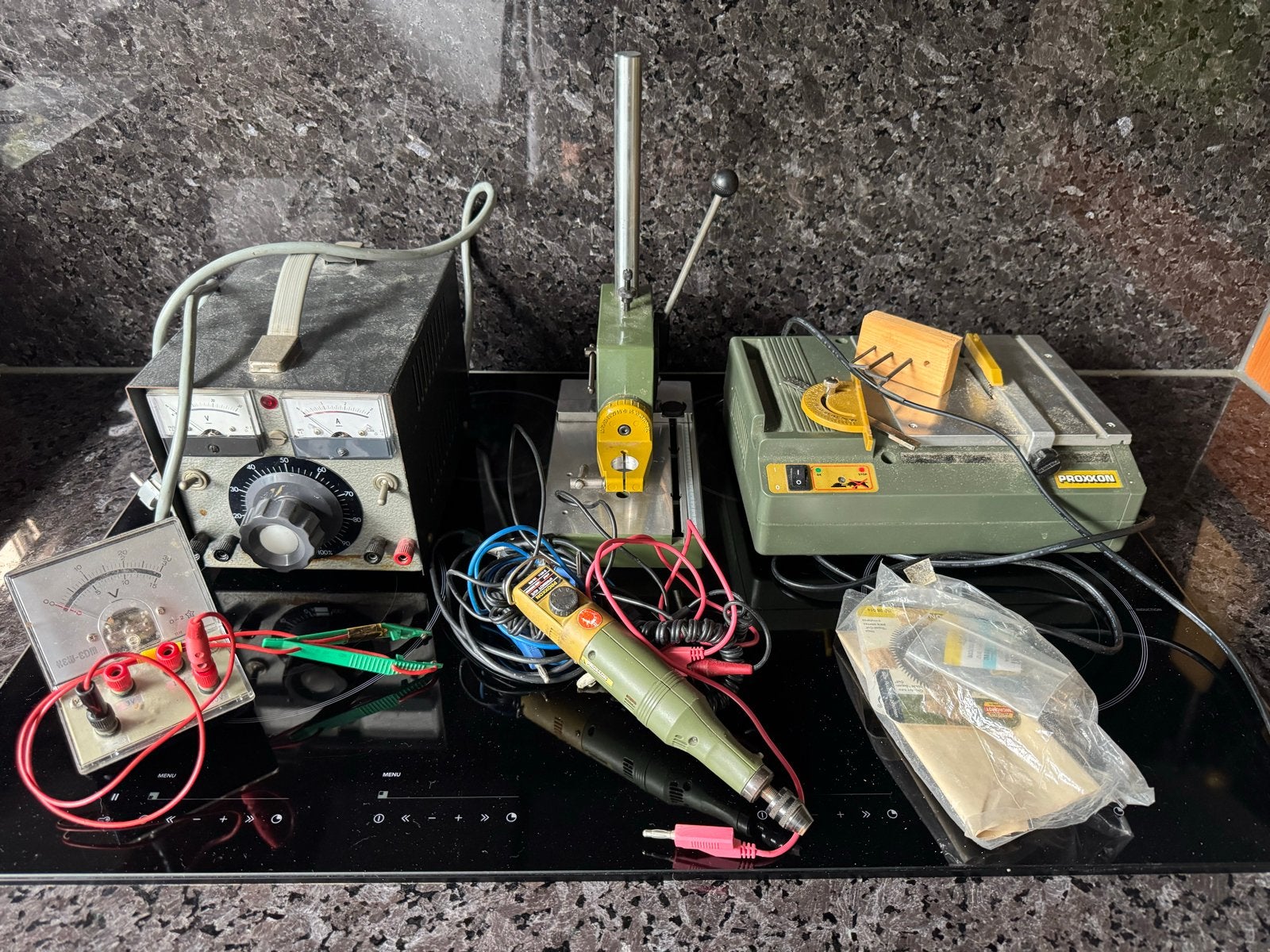 Proxxon Micromot gereedschapset met voeding en accessoires, Ophalen, Gebruikt