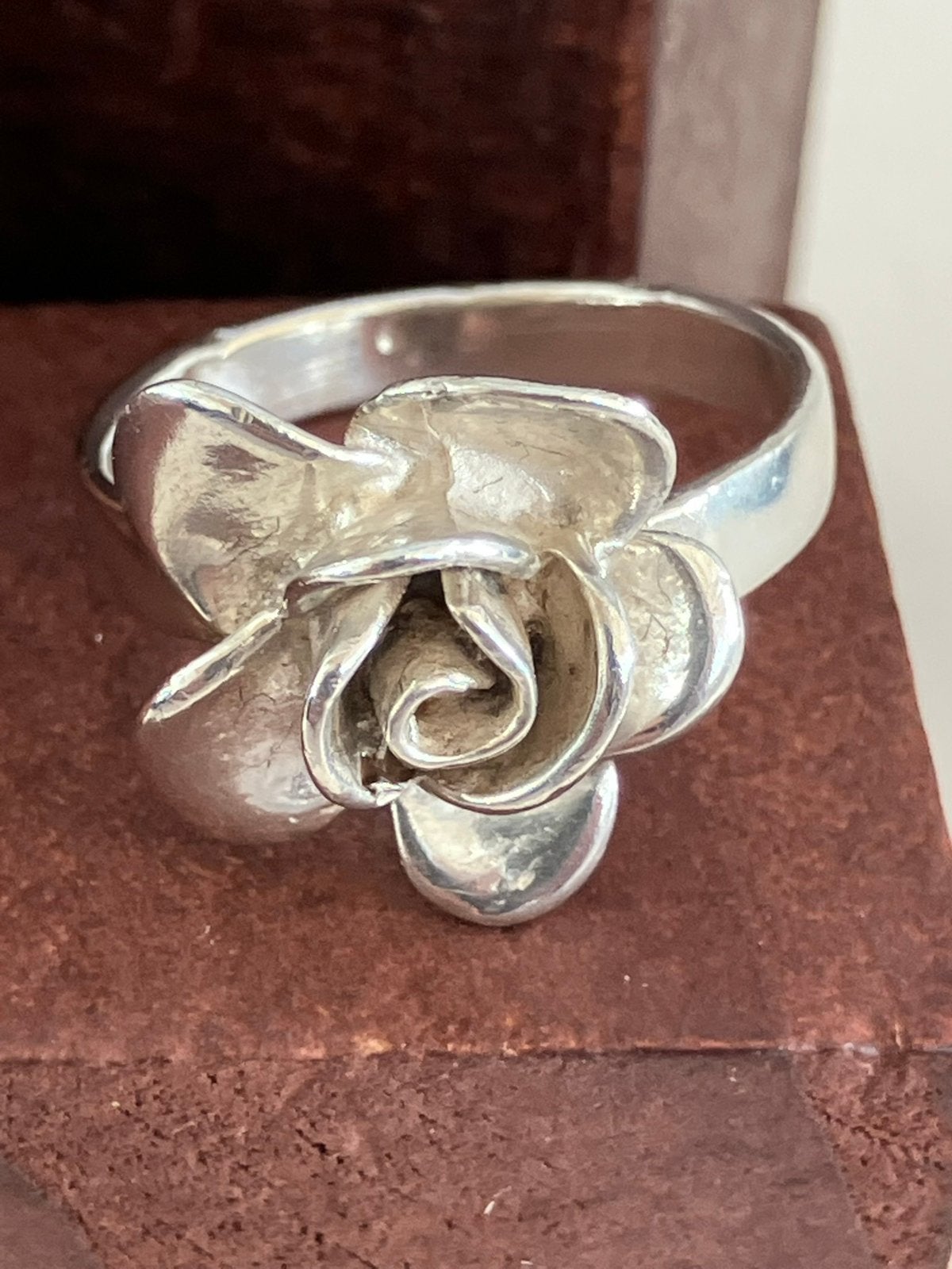 Zilveren roos ring, Ophalen of Verzenden, Zo goed als nieuw, 17 tot 18, Dame