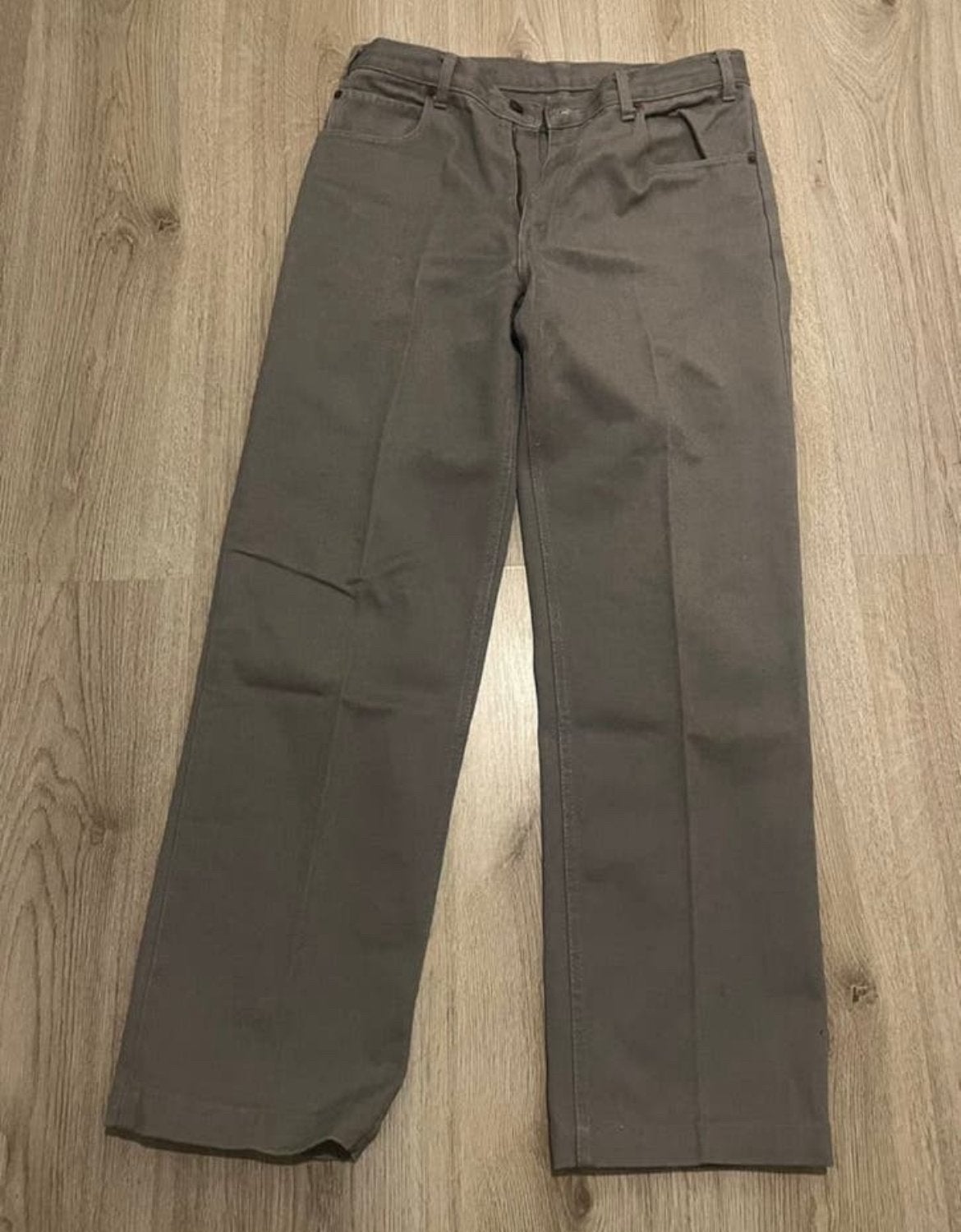 Levis, Ophalen of Verzenden, Zo goed als nieuw, Grijs, W32 (confectie 46) of kleiner