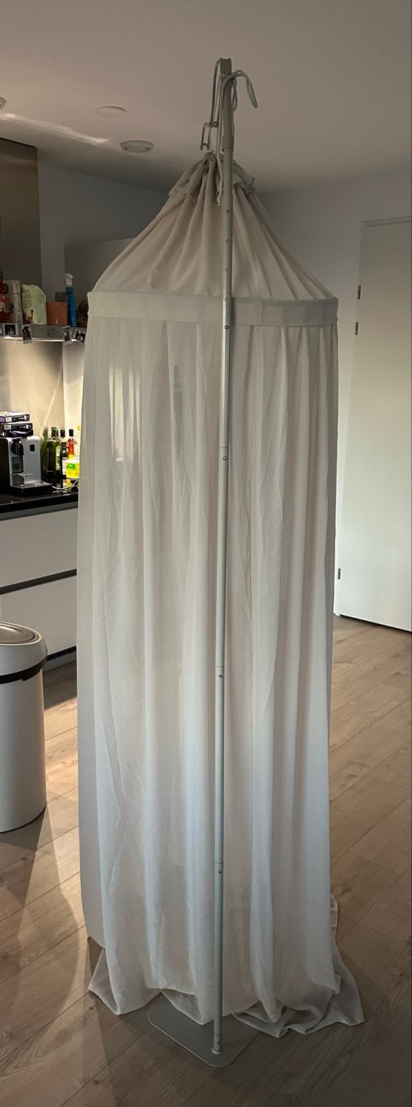 Ledikantje klamboe + Cabino piekstok / standaard–Khaki/Beige, Ophalen, Zo goed als nieuw, Overige typen