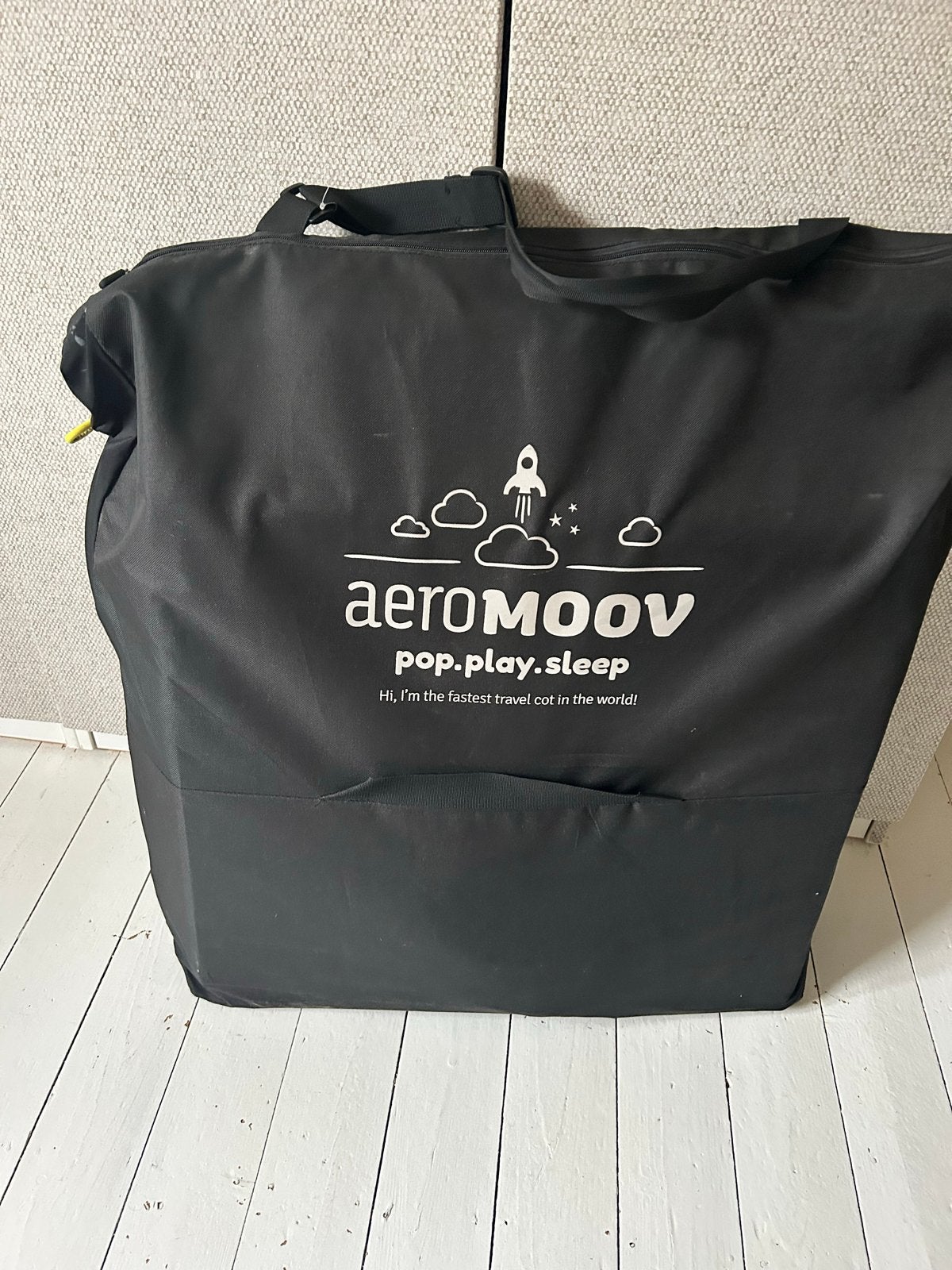 AeroMoov Pop-Up Reisbedje, Ophalen, Zo goed als nieuw, Reisbedje