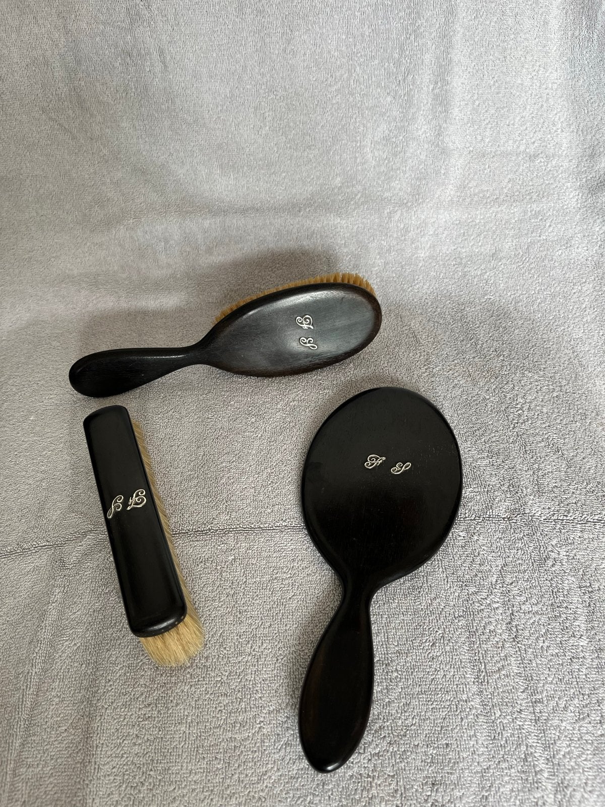 Vintage Ebbenhouten Toilet Set met Zilveren Initialen, Antiek en Kunst, Antiek | Spiegels, Ophalen of Verzenden, Rechthoekig, Minder dan 50 cm