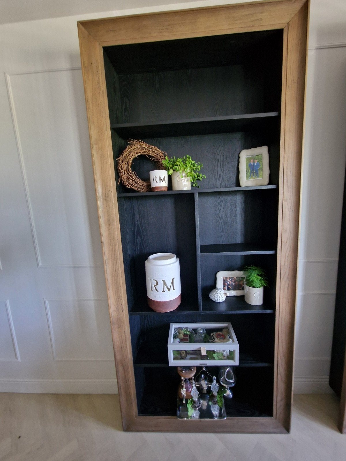 riviera maison Eivissa boekenkast eikenhout bruin zwart, Huis en Inrichting, Eikenhout, Zo goed als nieuw, 25 tot 50 cm, 50 tot 100 cm