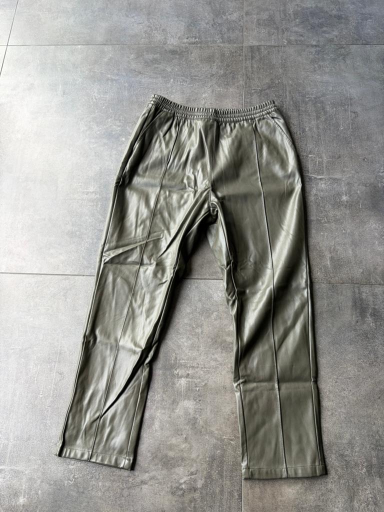 Groene lederlook broek My Jewellery XL en M, Maat 46/48 (XL) of groter, Ophalen of Verzenden, Zo goed als nieuw, Lang