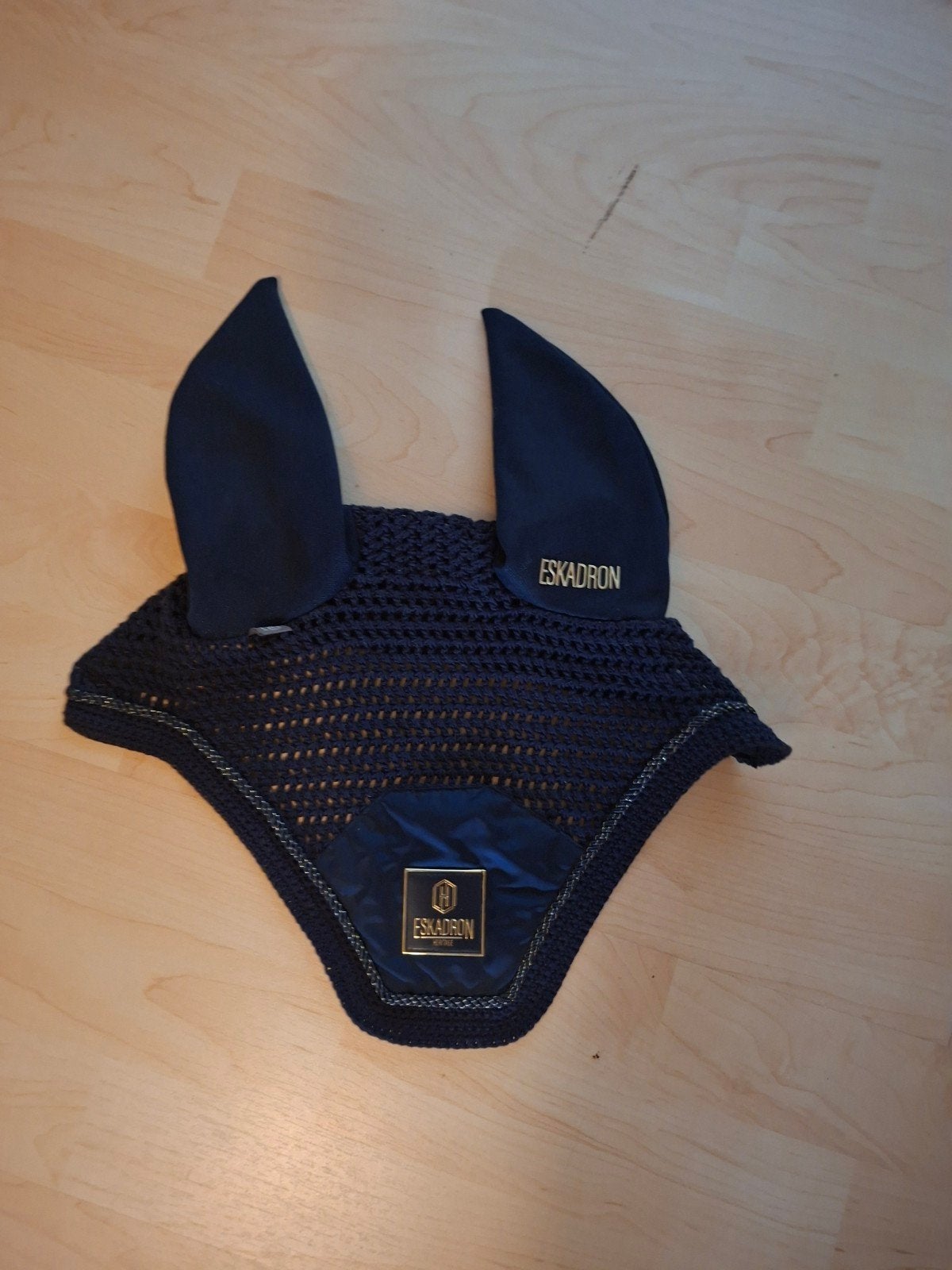 Eskadron oornetje navy, Ophalen, Eskadron, Oornetje, Full
