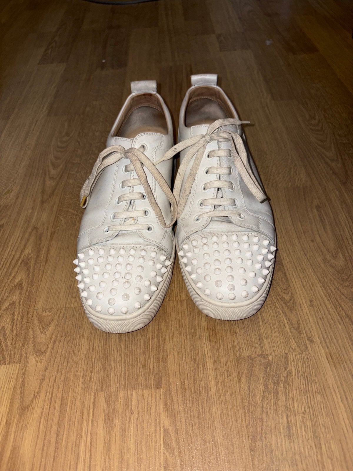 Christian Louboutin schoenen - maat 43, Ophalen of Verzenden, Gedragen, Wit, Sneakers of Gympen