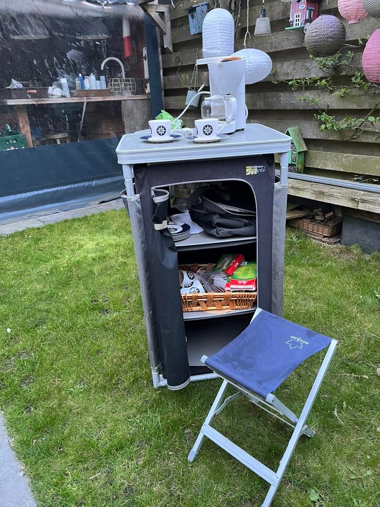 Diverse campeer artikelen Bo-camp zibro campart travel, Ophalen, Zo goed als nieuw, Campingtafel
