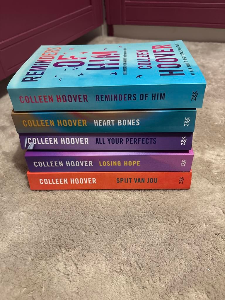 Colleen Hoover Boekenpakket - 5 Romans, Ophalen of Verzenden, Zo goed als nieuw, Nederland