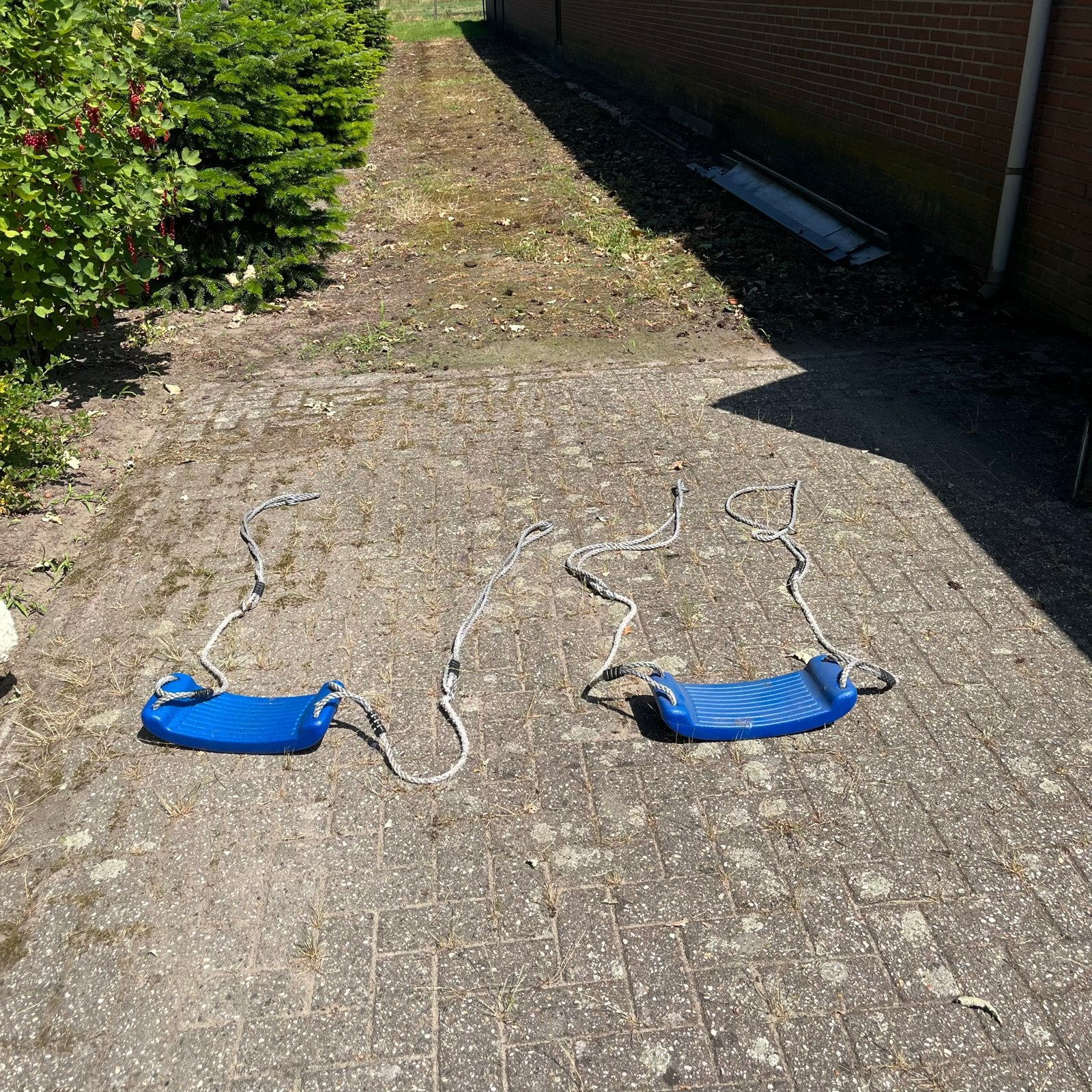 Twee blauwe schommels voor speeltoestel, Ophalen of Verzenden, Gebruikt, Schommel