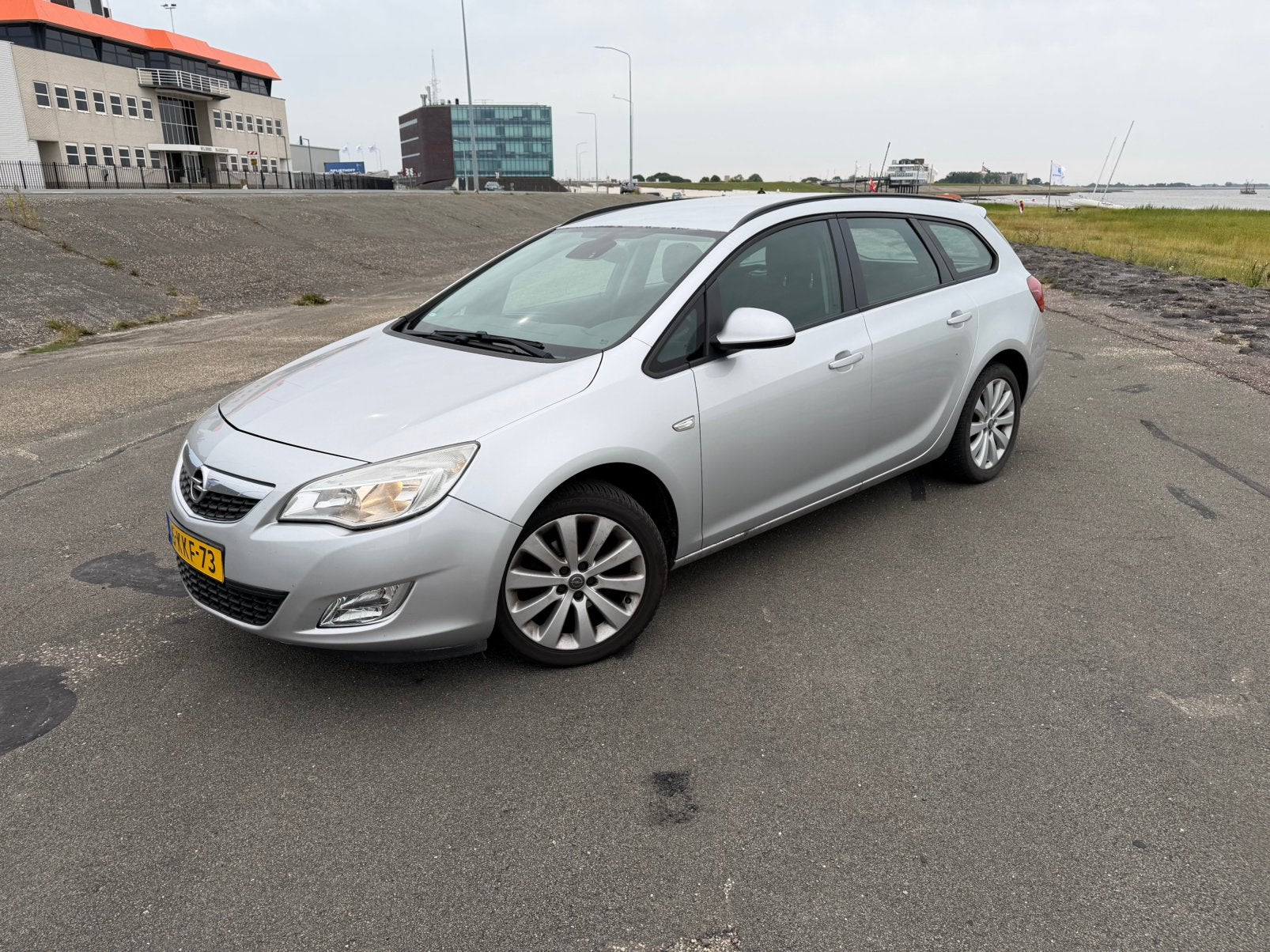 Opel Astra 1.4 Turbo 103KW ST 2011 Grijs -nw koppeling/APK, Voorwielaandrijving, 4 cilinders, 1337 kg, Handgeschakeld