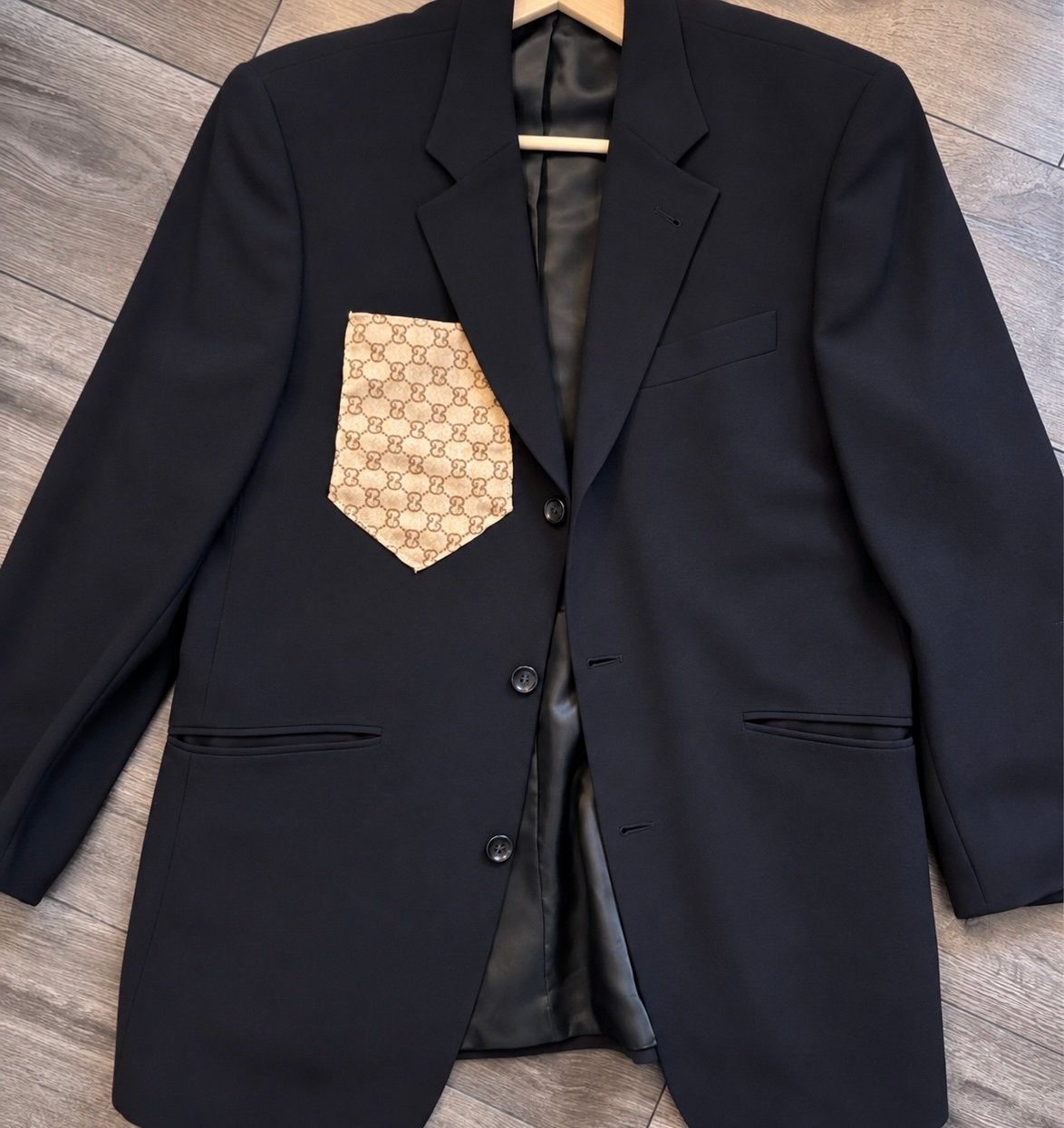 Remade blazer met uniek zakje - Maat M/L, Maat 38/40 (M), Zwart, Ophalen of Verzenden, Zo goed als nieuw