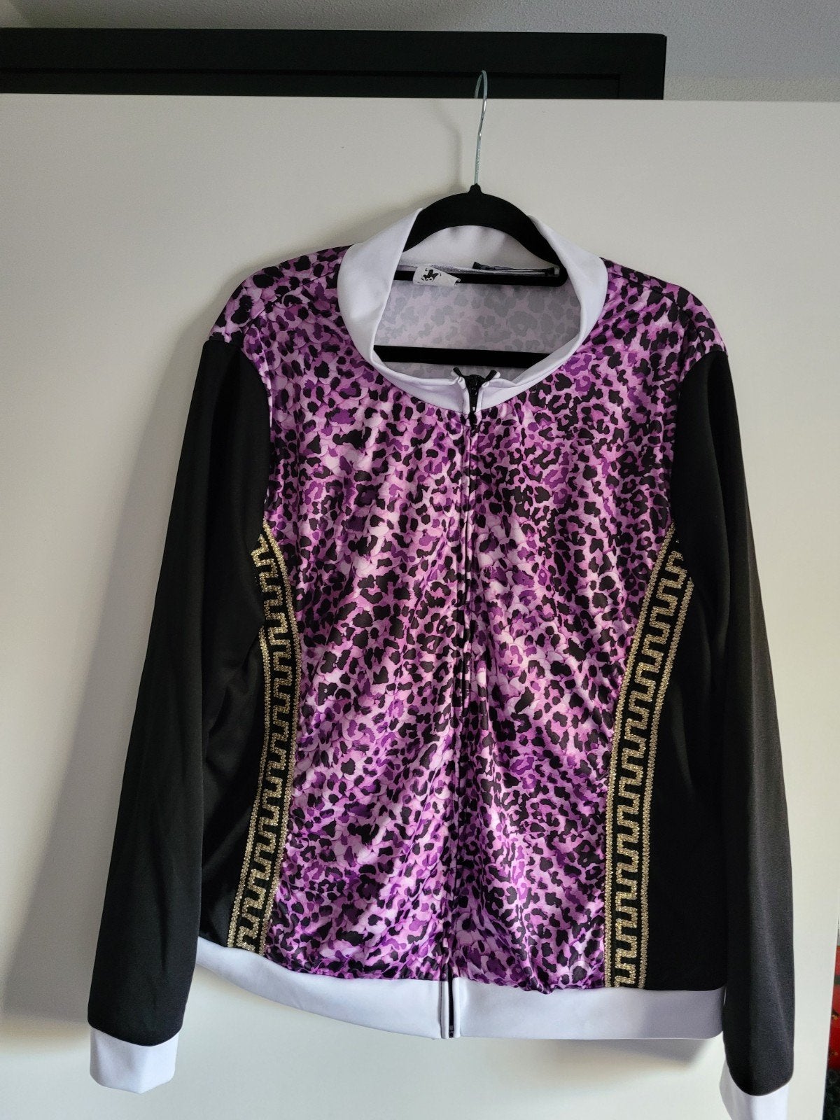 Carnavals/thema Luipaardprint Trainingspak - Maat 48, Kleding | Dames, Carnavalskleding en Feestkleding, Onbekend, Ophalen, Zo goed als nieuw