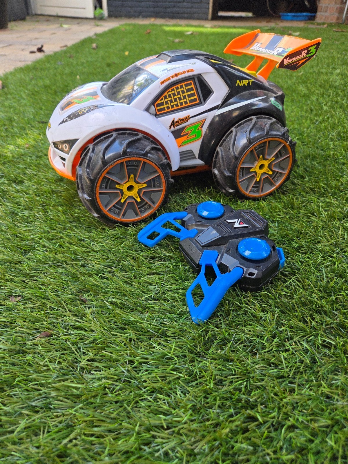 afstand bestuurbare auto/bestuurbare auto/speelgoed auto, Elektro, Gebruikt, Auto offroad, Ophalen of Verzenden