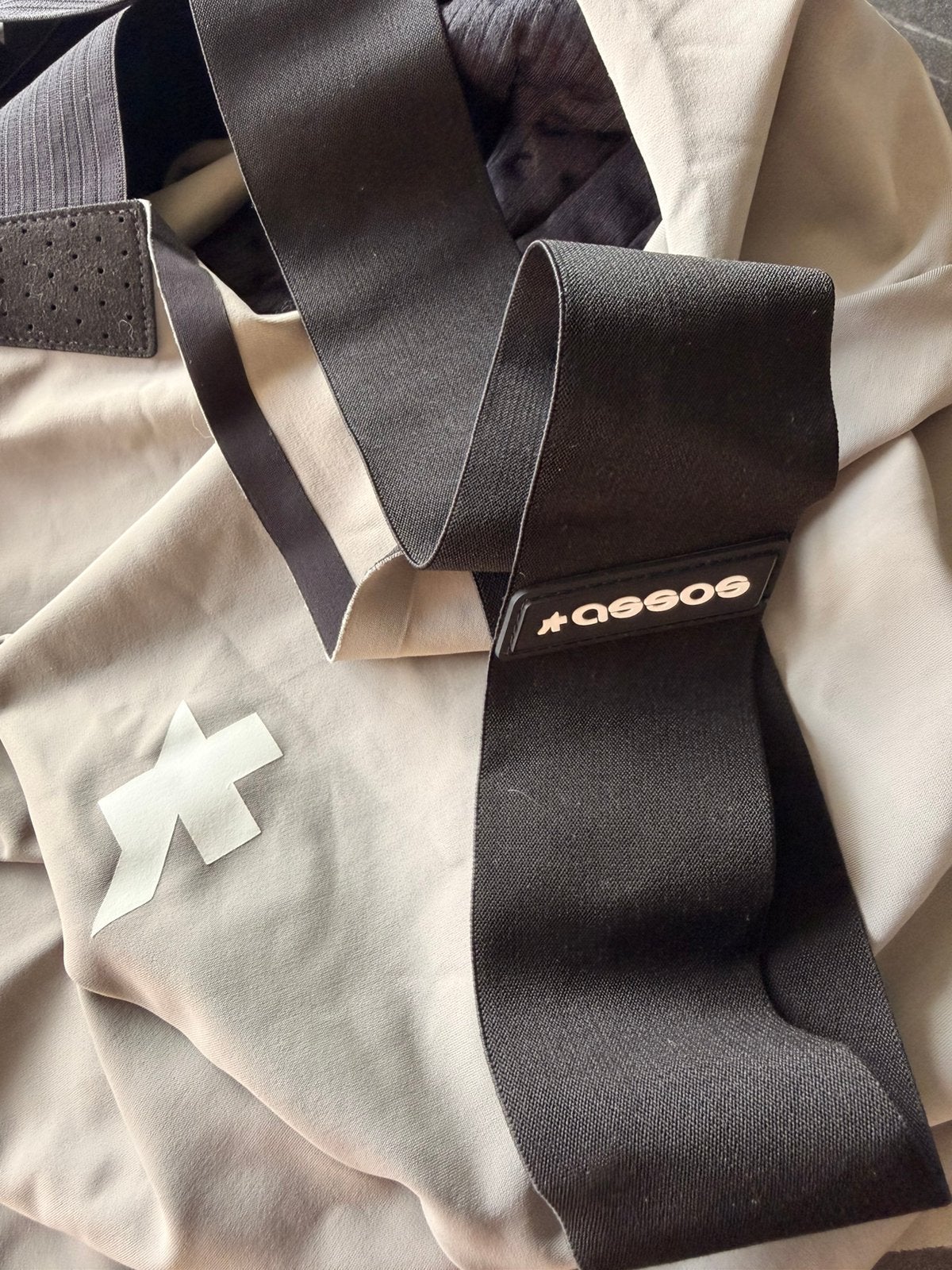 Assos Equippe R S11 edge green in TIR/3XL, Fietsen en Brommers, Fietsaccessoires | Fietskleding, Ophalen of Verzenden, Zo goed als nieuw