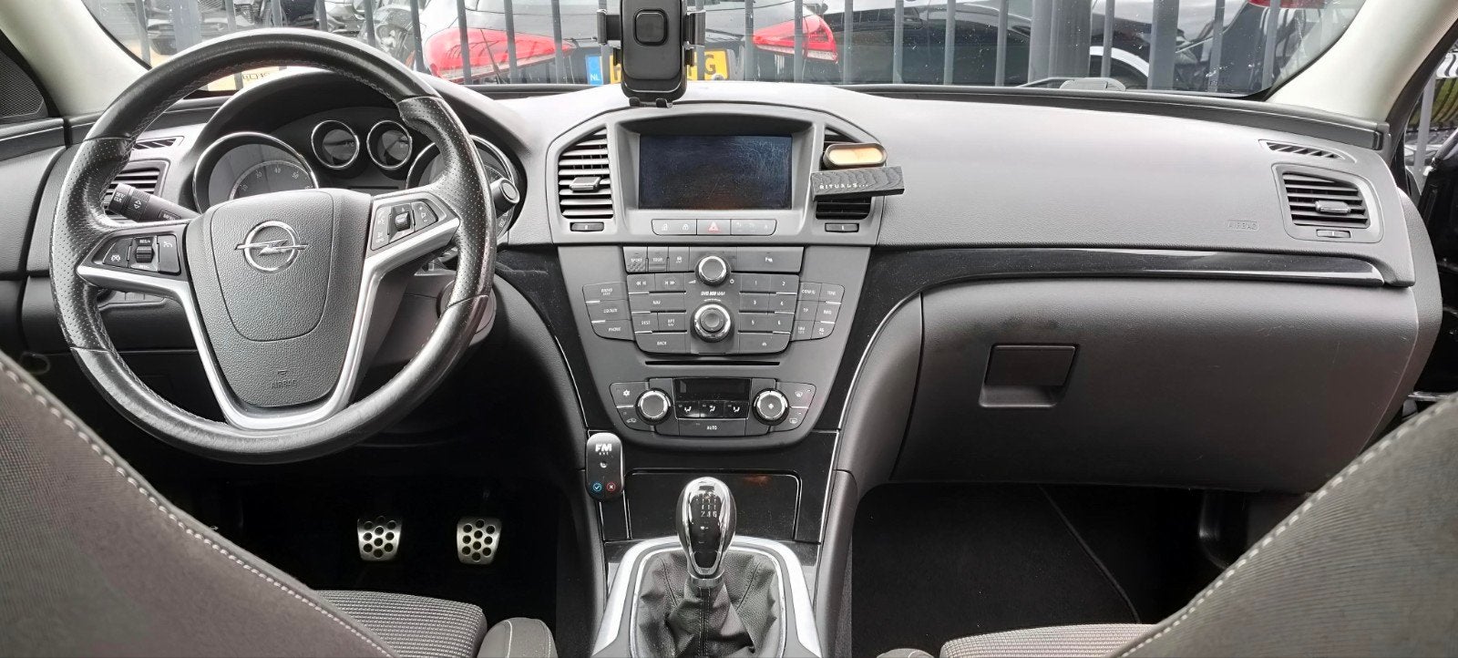 Opel Insignia 1.6 Turbo 132KW 4-DRS 2011 Zwart, Auto's, Euro 5, Stof, 4 cilinders, 179 pk