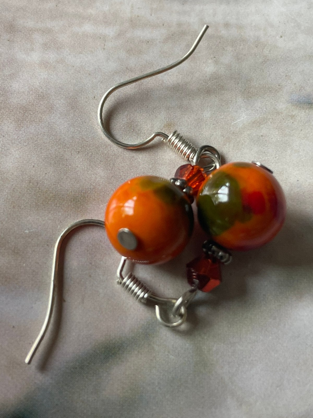 Warm oranje gevlekte oorbellen, Sieraden, Tassen en Uiterlijk, Oorbellen, Overige materialen, Hangers, Nieuw, Oranje