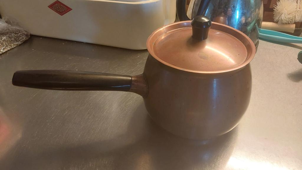 Koperen Saus- of Fonduepan met Deksel, Ophalen of Verzenden, Overige materialen